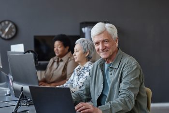 24_MCC_Tech_Savvy_Seniors_Cloud_Computing_P1_2024-350x233-1